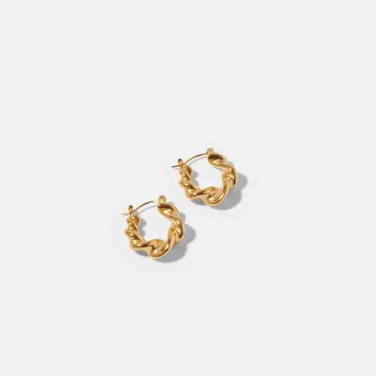 Mila Twist Hoops