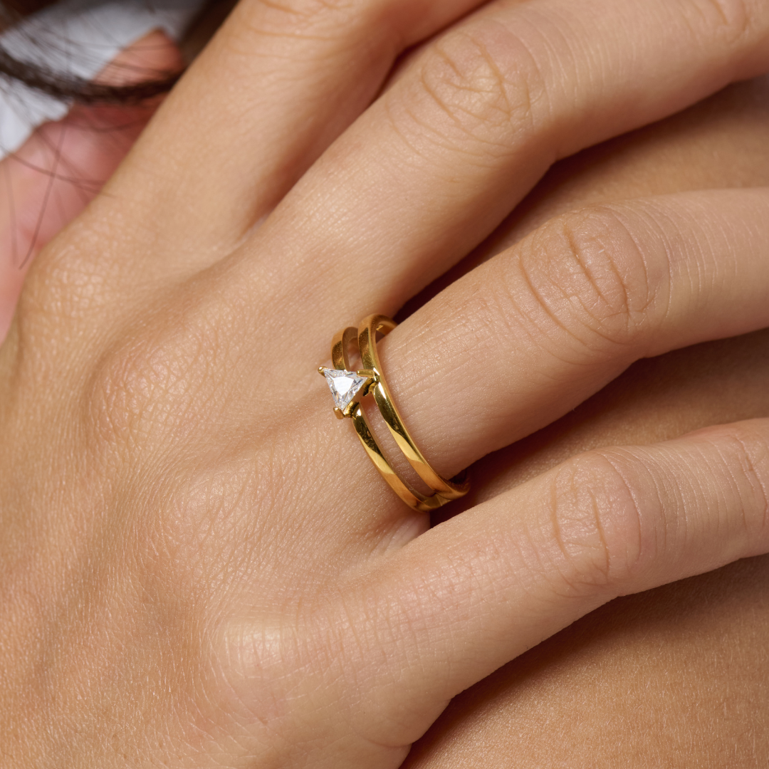 Allegra Double Band Crytsal Gold Ring