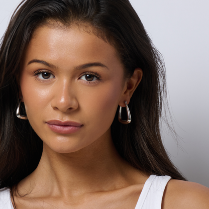 Asteria Triangle Silver Hoop