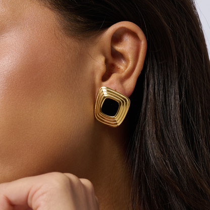Ember Vintage Black Gold Earring