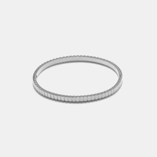 Estella Silver Bangle