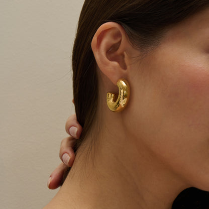 Celeste Chunky Hoops